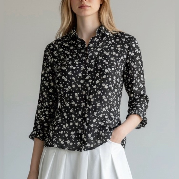 Ann Taylor Tops - Ann Taylor Black and White Floral silk blouse